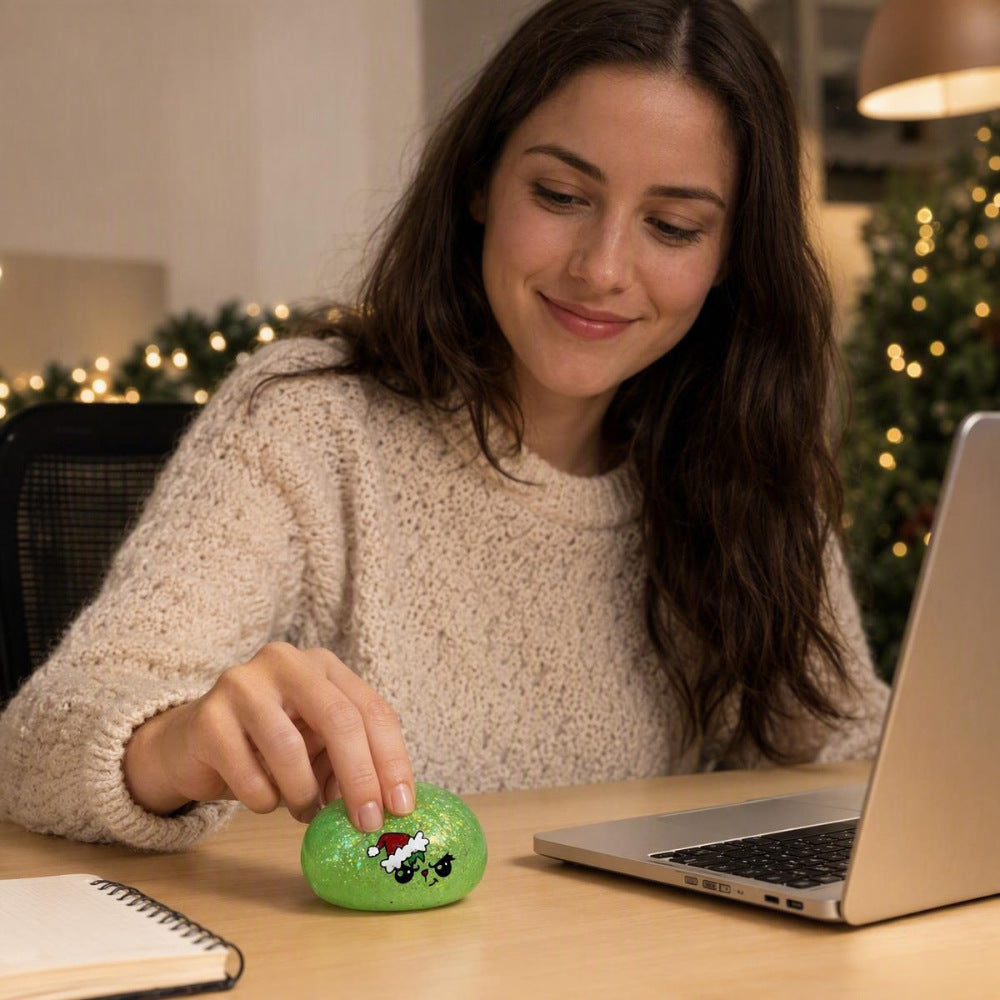 Christmas Squishy Stress Relief Toy – Cute Glitter Bun Design